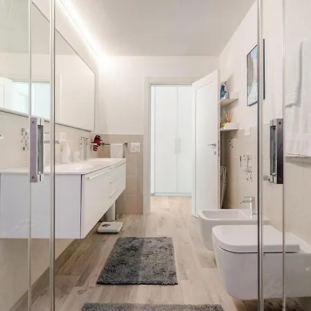 Apartment Casa Flora