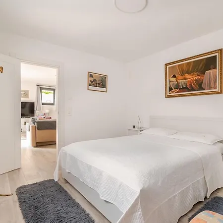 Casa Flora Appartement *